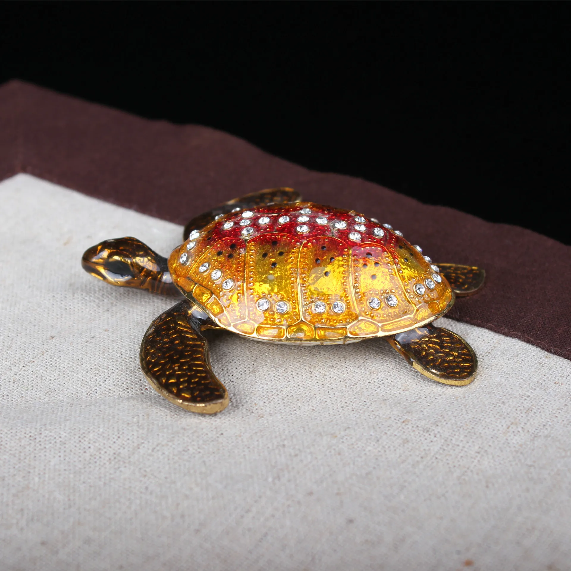 

Simple and Creative Home Decor Enamel Decoration Turtle Festival Gift Small Decor Home Decor Light Luxury Small Decor