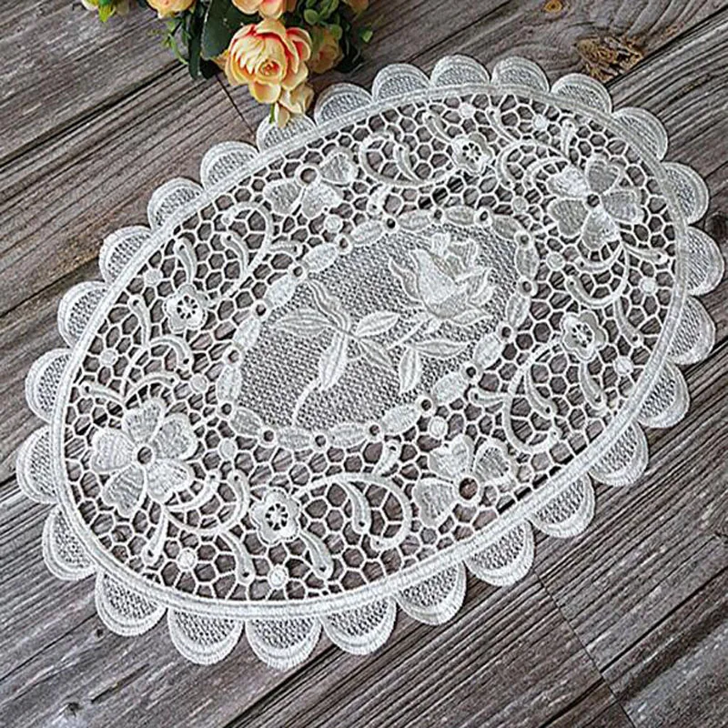 HOT oval Embroidery table place mat Christmas flower pad Cloth dining wedding placemat kitchen Table decoration and accessories