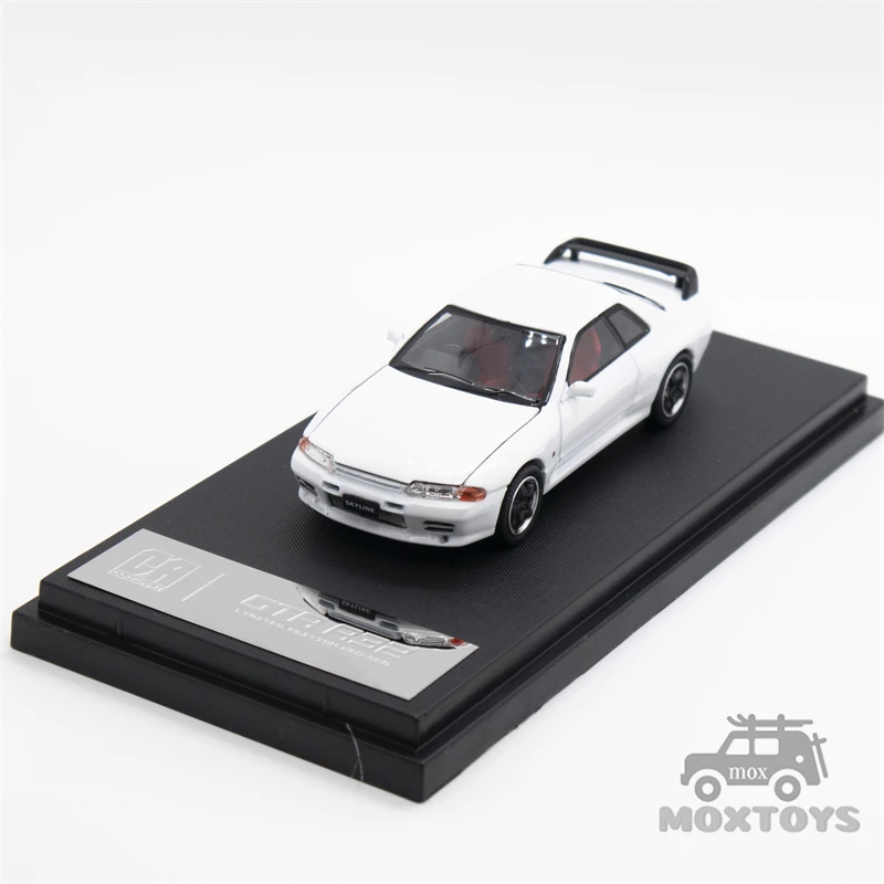 Cool ART 1:64 Nissan GT-R R32 White/Black Diecast Model Car