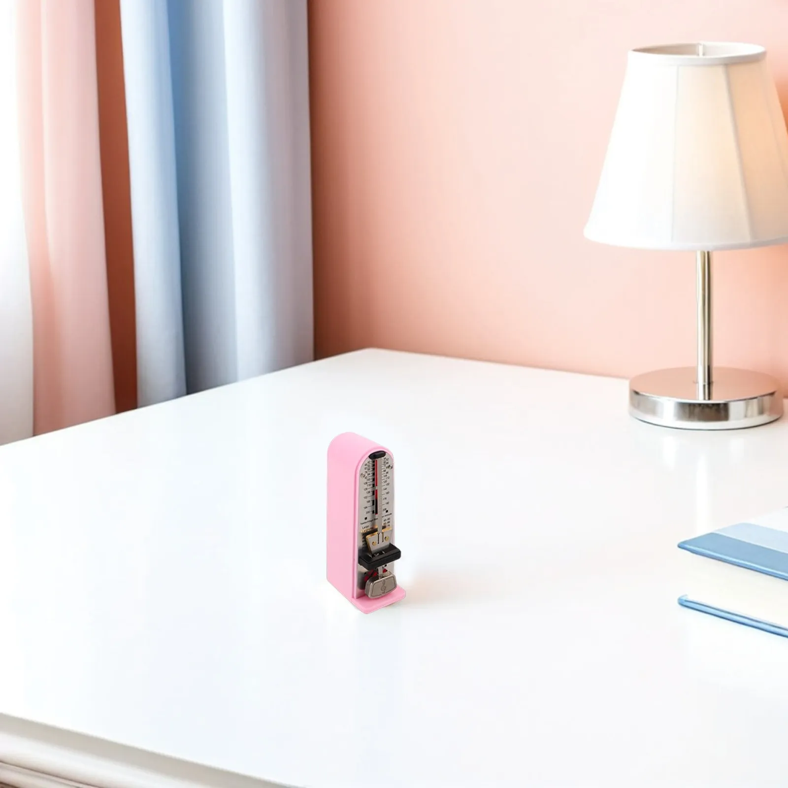 

Механический метроном для фортепиано, гитары, скрипки, бас-гитары, ударных инструментов. Высокая точность, громкий звук, стабильный ритм. Для начинающих музыкантов, для музыкальной практики.