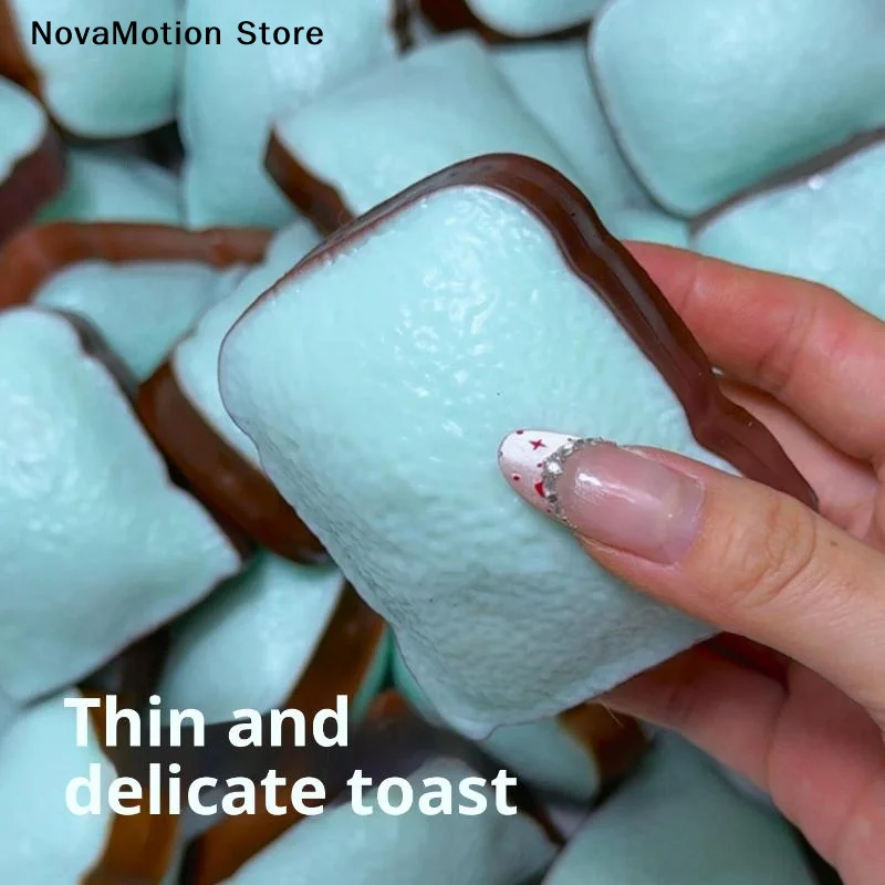 [NM]Crunch Toast Slow Rise Squeeze Round Blocks Crunchy Filled Anti Stress Hand Relax Gift Toy[NM]