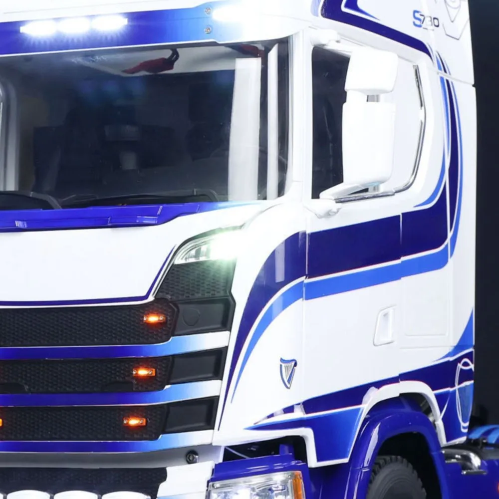 

Радиоуправляемый трактор-грузовик TOUCAN 1:14 770S 6x6, модель с 2-скоростной трансмиссией, металлическим шасси, осью и имитацией дыма