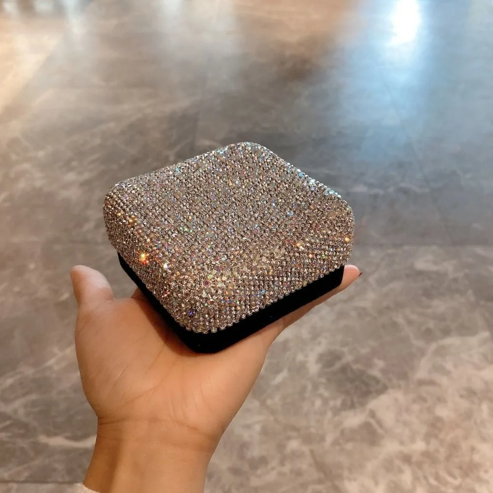 

Fashion Sparkling Rhinestone Jewelry Box Velvet Creative Portable Jewelry Organizer Luxury Exquisite Jewelry Display Box Travel
