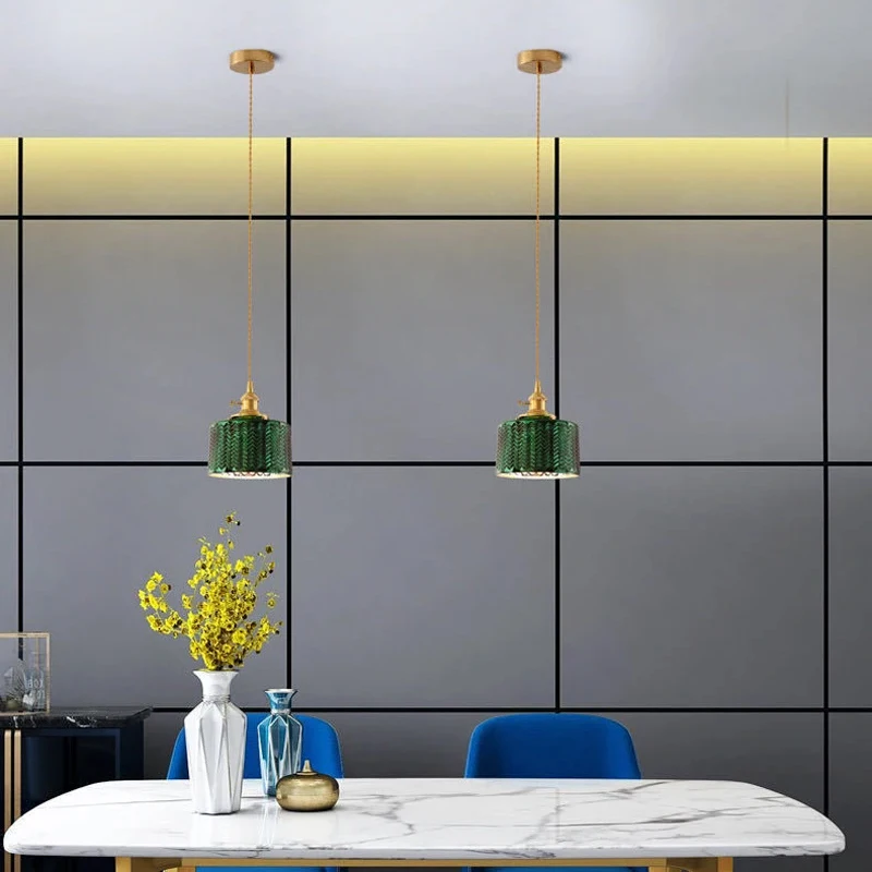 

Скандинавский минималистичный подвесной светильник для ресторана, винтажный ностальгический фойе, барная стойка, подвесной светильник, домашний зеленый стеклянный одинарный светильник