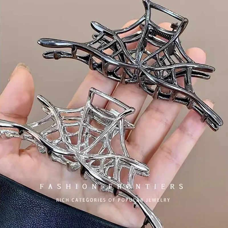 2024 Metal Hair Claw Clips Girls Clamps Korea Grab Clasp Hairpins For Women Barrettes Fashion Hair Accessories Hair Catch Clip