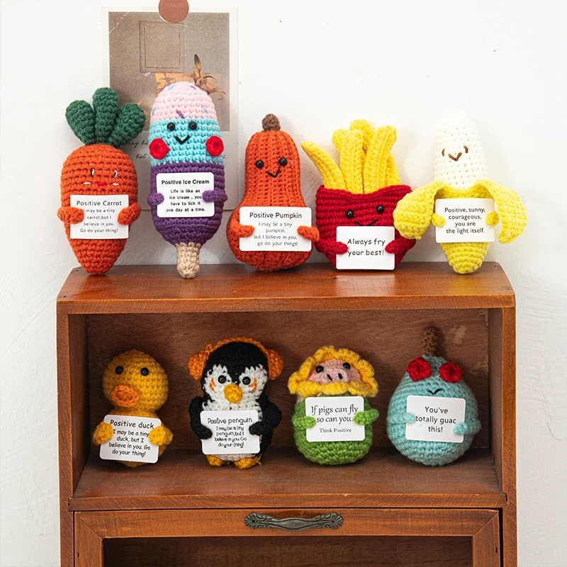 الطاقة الإيجابية دمية الفاكهة مضحك اليدوية الكروشيه الحلي مكتب سطح المكتب تمثال تمثال الديكور المهرجانات الإبداعية هدية #4