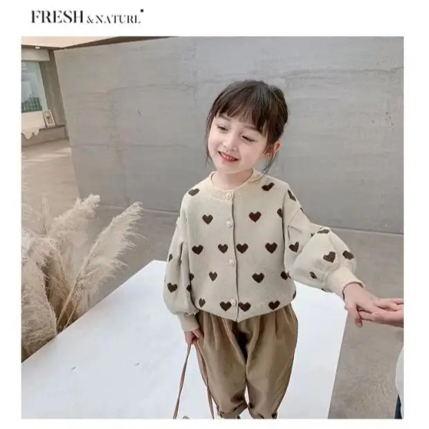 Girls Knitted Cardigan Sweater Spring Autumn Long-sleeved Coat Loose and Fashionable Love Jacquard Design Simple Children\'s Top