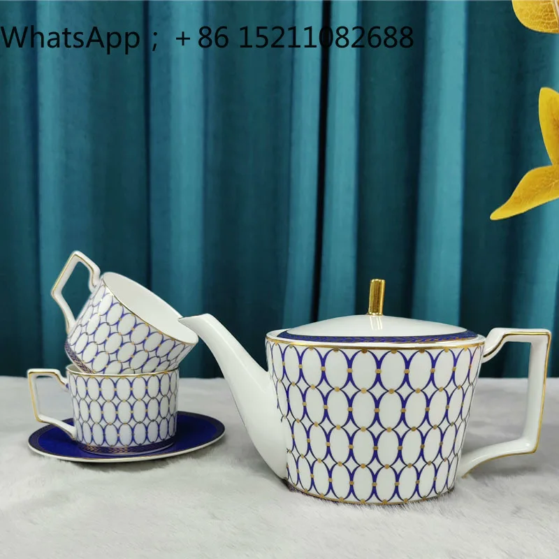 LLY bone china coffee cup and saucer set, villa clubhouse, red tea cup, couple festival, Weizhihuo, the same gift box.