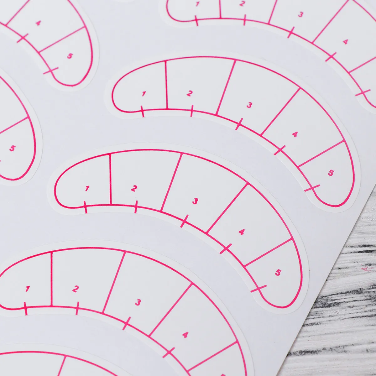 Eyelash Isolation Paper Stickers 5 Point Positioning Pads for Lash Extension Practice Lightweight 1 Pack