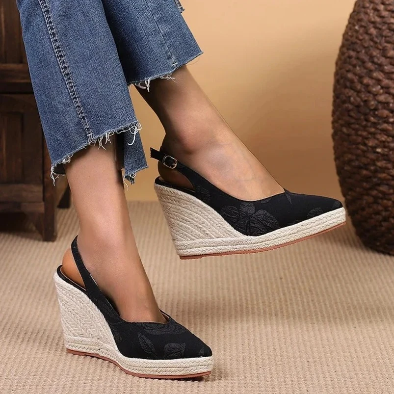 

2025 г. женская модная женская обувь с круглым носком, эспадрильи на платформе, сабо большого размера, роскошные пикантные туфли на танкетке для девочек