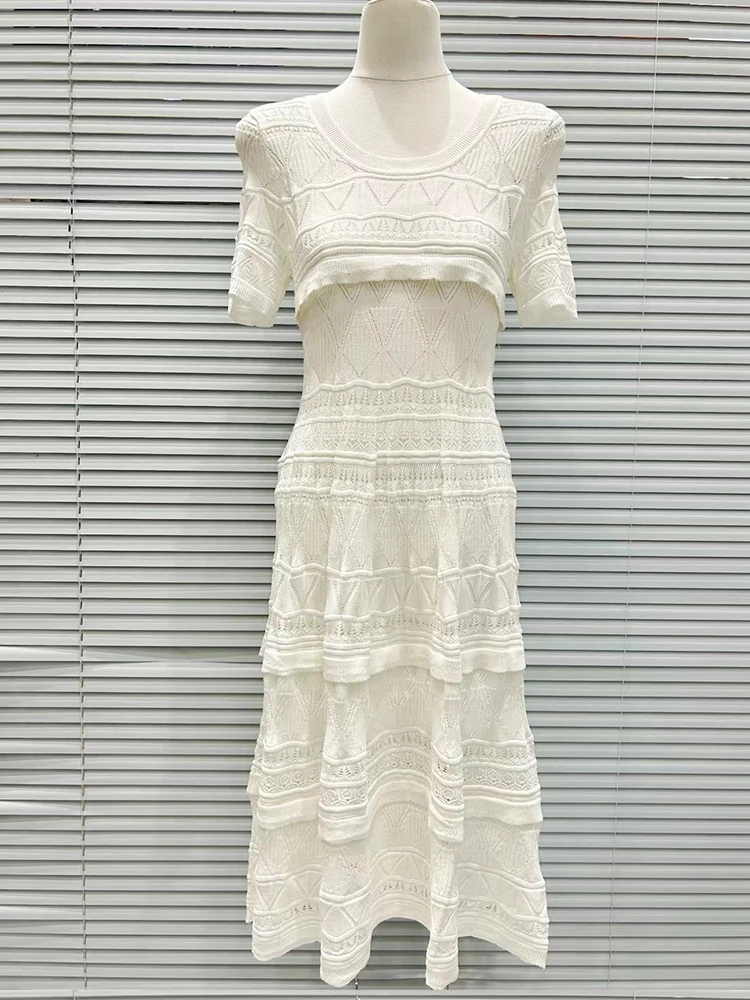 2025年夏新作のラウンドネックジャカードカットアウト伸縮性スリムニットワンピースとホルターネックワンピースのツーピースセット