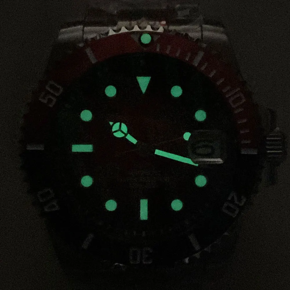 تخصيص الأزياء 20BAR الغوص أمة الله التدرج الهاتفي مضيئة NH35 40 مللي متر ساعة الرجال الياقوت الزجاج تاريخ العملاق 120 نقرات الحافة