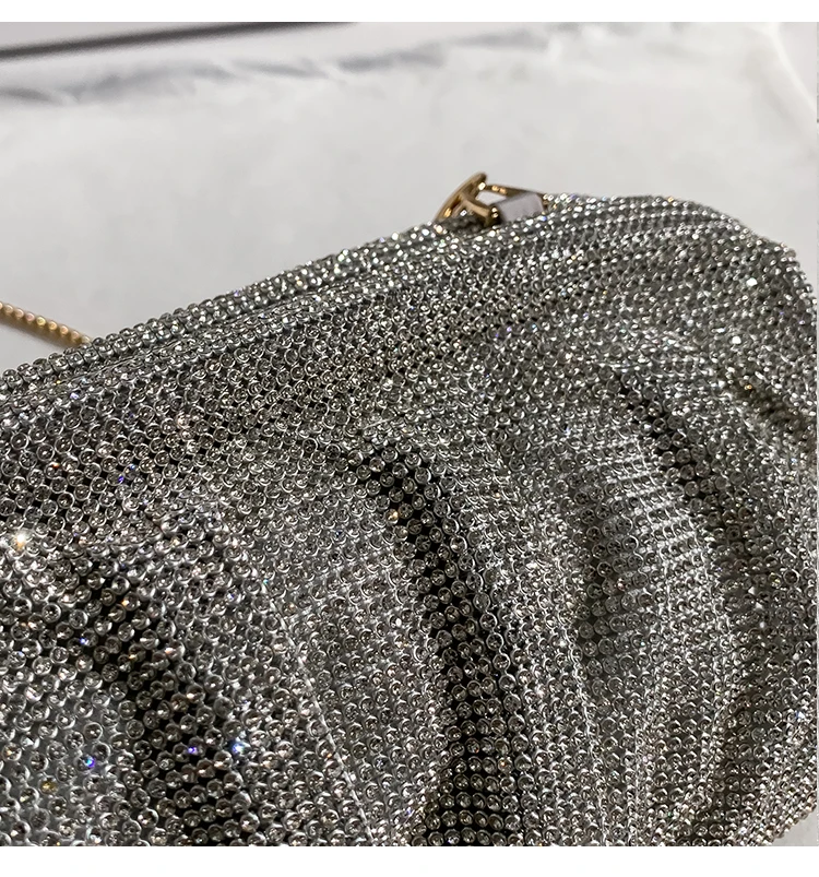 Borsa da sera con strass brillanti di moda di lusso di alta qualità Pochette da sera con diamanti Borsa da donna pieghettata Borsa da sposa con