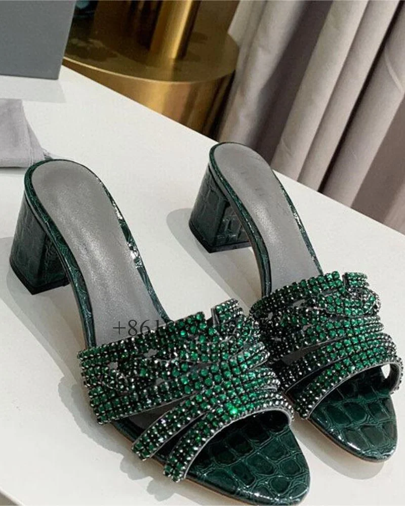 Stone Pattern Round Toe Outdoor Summer Women Slippers With Rhinestone Chunky Middle Heels Or Flat Slip On Design Large Size Shoe