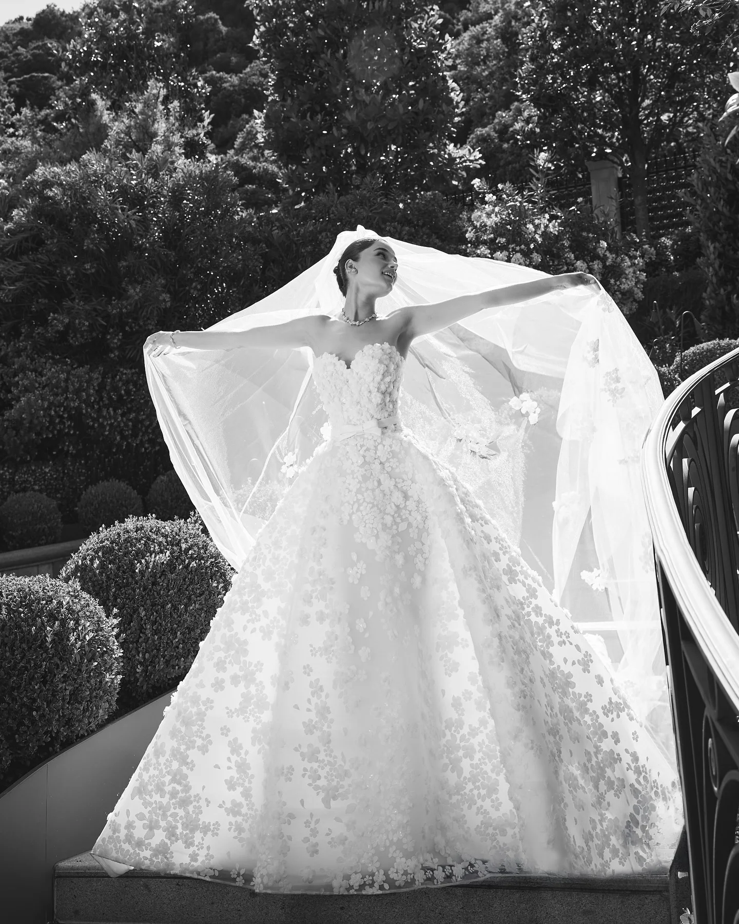 

Ball Gown Wedding Dresses For Bride Floral Dress Vestido De Novia Elegante Blanco Para Boda Civil Off Shoulder Bespoke Trouwjurk