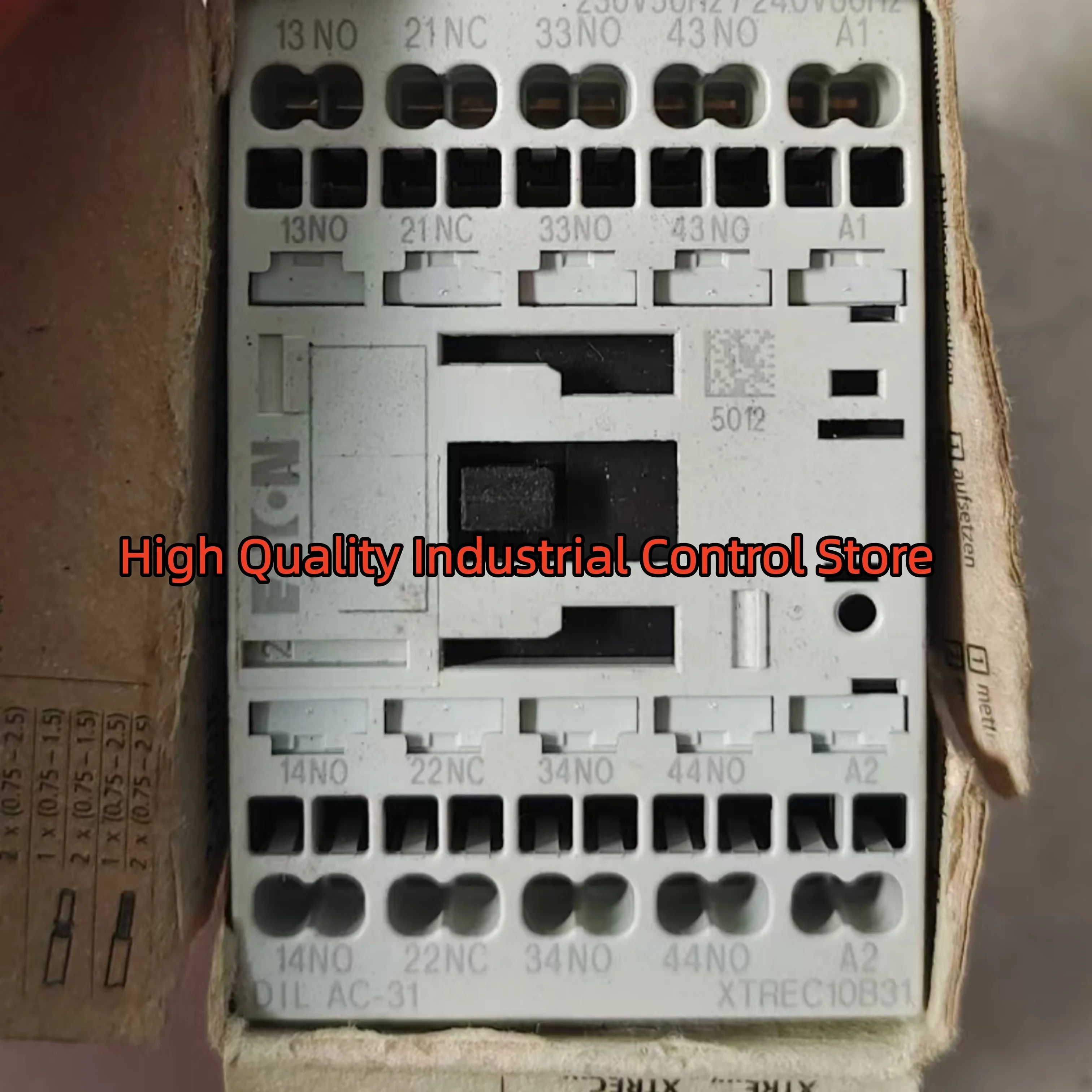 

DILAC-31 24VDC new in box Contactor Intermediate Relay