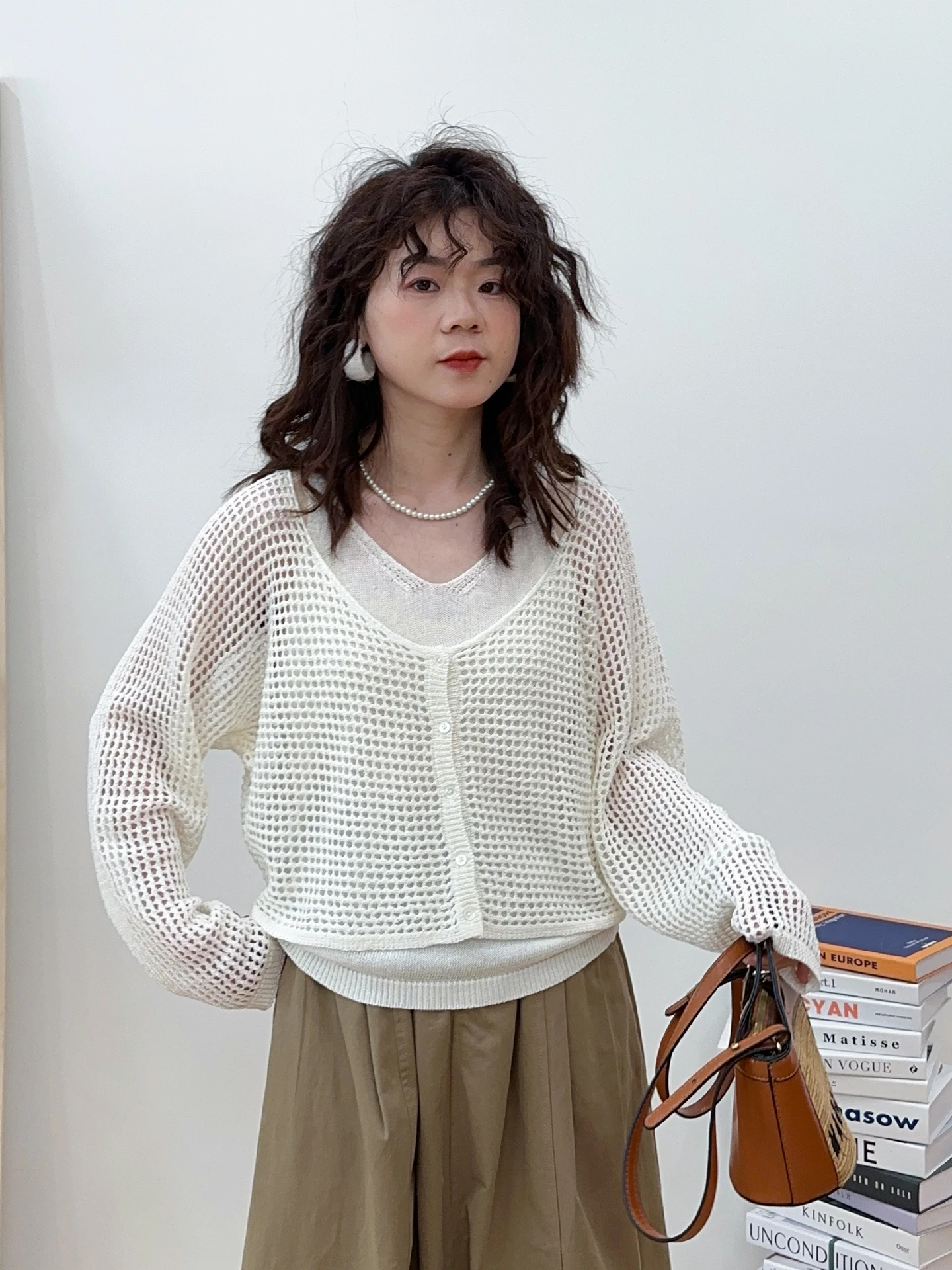 

Early Spring Soft Knitted Vest Cardigan Set Water Bottle Scorpion Gentle Sle Loose Fit Soft Material Long Sve round Ne