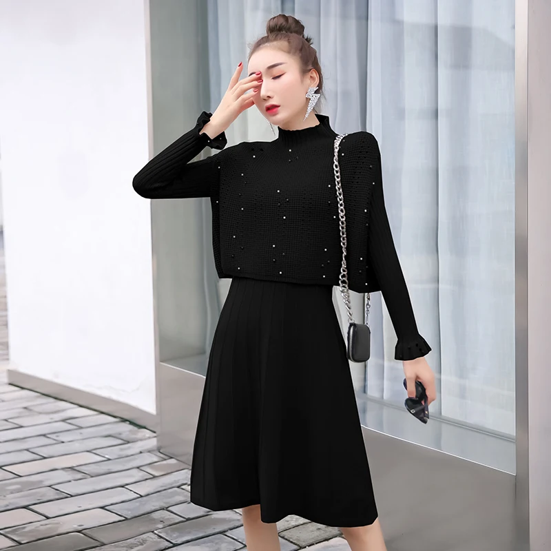 EHQAXIN New Women\'s Knitted Dress Set Fashion 2023 Temperament Beaded Sweater Vest+Elegant Pleated Knit Dresses Sets One Size