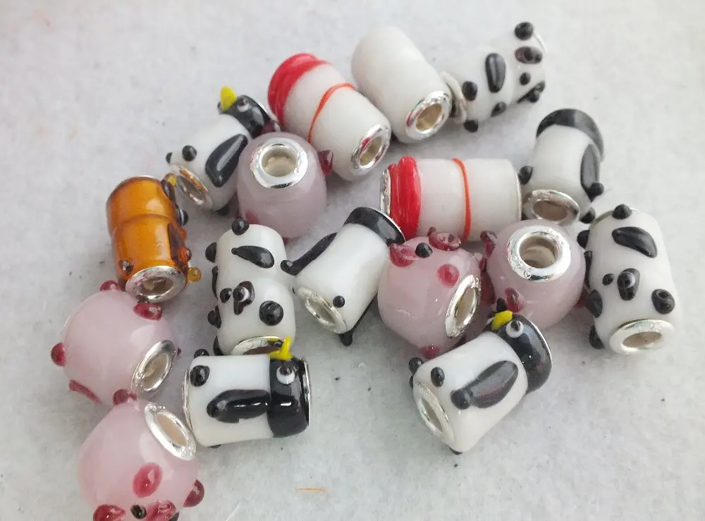 100 pieces  4.5mm big glass beads! !