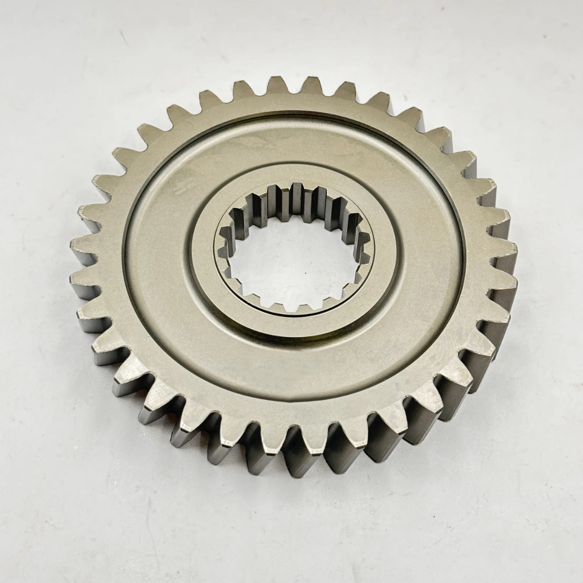 

3063840 pump gear for hitachi ex200-5 zx200 zx200-3 zx230 zx240 hydraulic pump hpv0102 hpv0105 hpv0118 34t/18t high quality