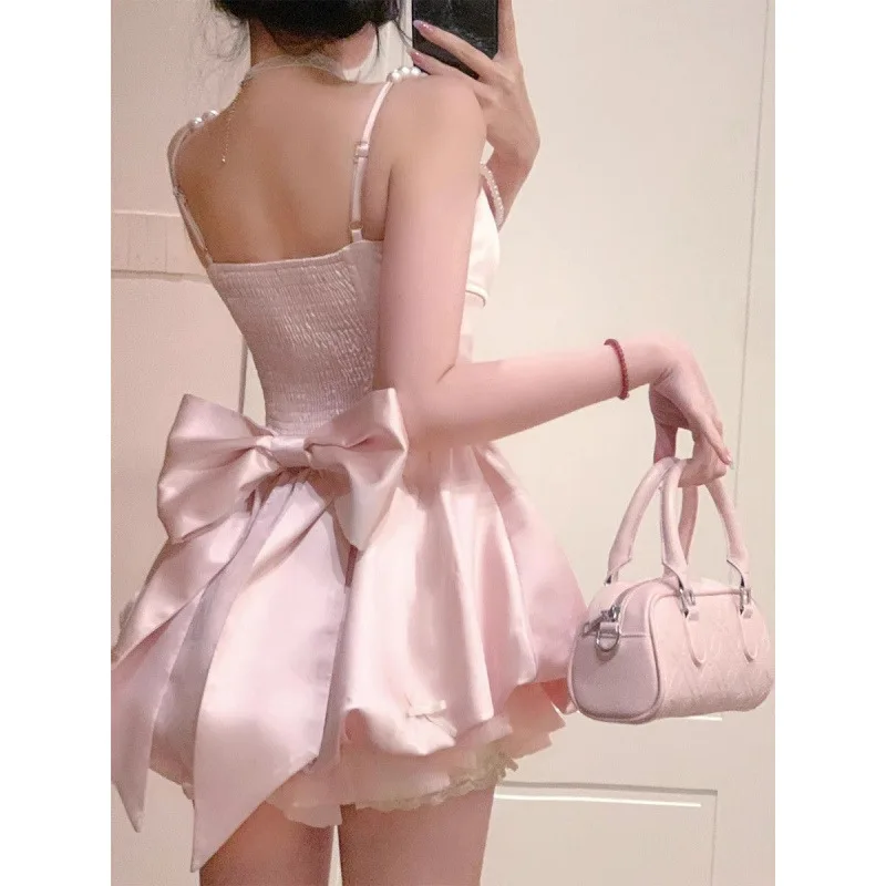 2025 neue Koreanische Süße Leibchen Kleid Taille Cinching Schlank Flauschigen Kurzen Rock frauen Sommer Oberbekleidung Strickjacke Top Zwei-stück Set