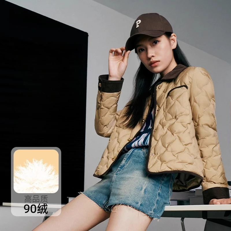 Chericom Chaqueta corta de solapa con dos bolsillos tipo parche en el pecho Puños a prueba de viento Cierre frontal a presión Ropa de abrigo ligera Y309038Y