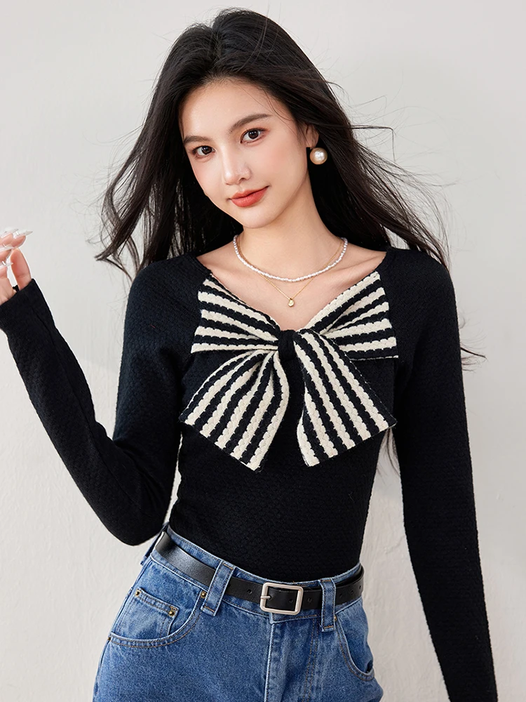 2024 jesienno-zimowy sweter w paski z kokardką moda Harajuku Retro bluzki z dzianiny damskie Casual sweter z długim rękawem