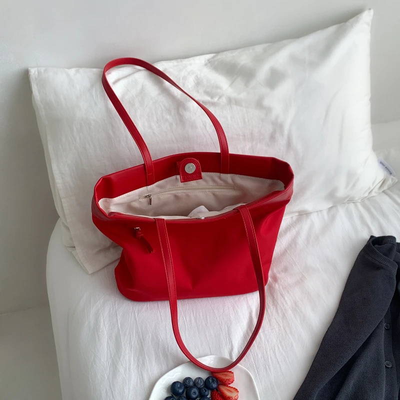 Koreanische Schultertasche, Leichte Damen-Handtasche mit Großer Kapazität aus Nylon, Vielseitige Shopper-Tasche für Arbeit und Freizeit – Detail 2