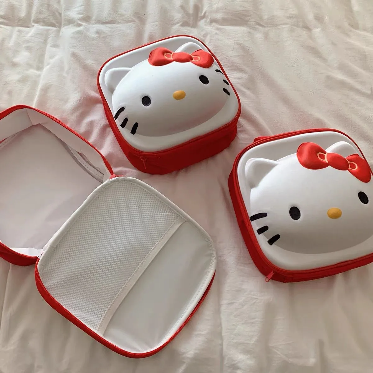 Japanese Kawaii 3D Hello Kitty Cosmetic Bag Harajuku Cute Large Capacity Sundry Storage Bag Portable Cosmetic Bag Birthday Gift