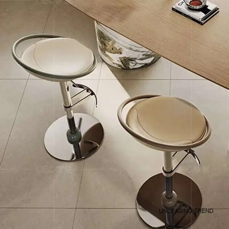 レザーレセプションバースツール、北欧の回転キッチンカウンター、ハイカウンター、アクセントデザインアイランド、高級家具