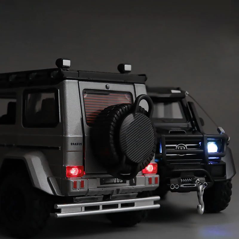 1:32 Benz G550 Adventure 4X4² V8 Alloy Cast Toy Car Model Sound and Light Children\'s Toy Collectibles Birthday gift