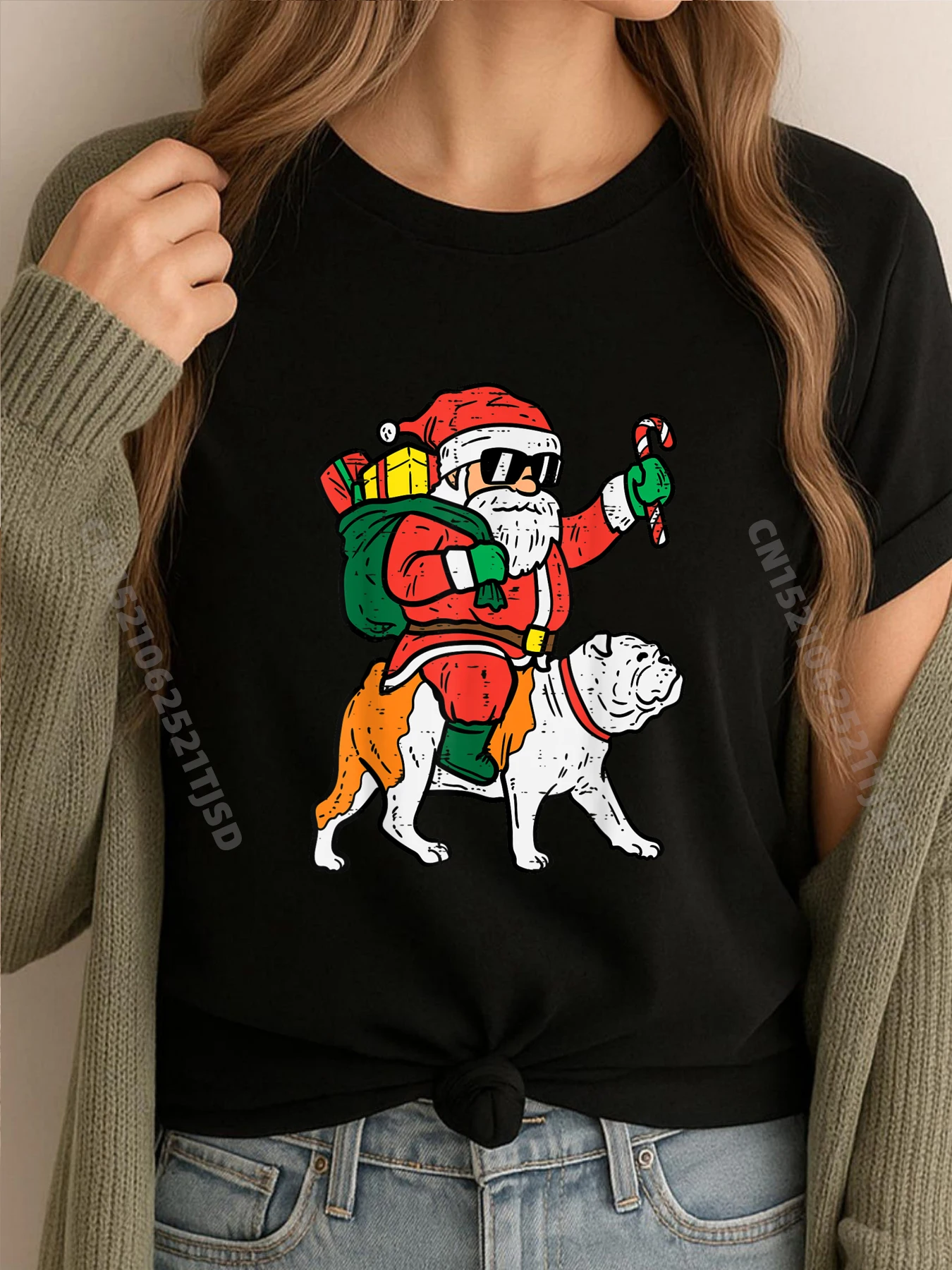 

Роскошная футболка с английским бульдогом для верховой езды Санта-Клауса, рождественская роскошная женская футболка высокого качества, брендовая одежда с графикой