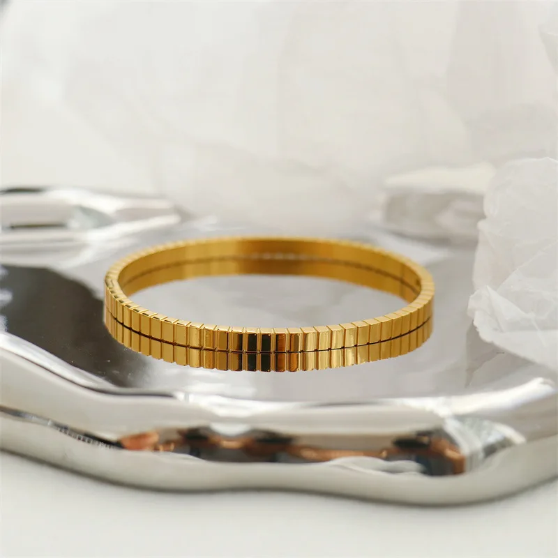 Vintage Stripe Lattice Stainless Steel 18K Gold Plated Wrist Bangle Bracelets for Women Waterproof Fashion Jewelry Gift