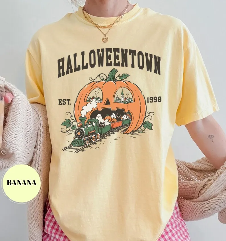 Halloweentown EST 1998 Graphic T‑Shirt Retro Pumpkin Train Ghost Short Sleeve Tee Fall Halloween Casual Tops
