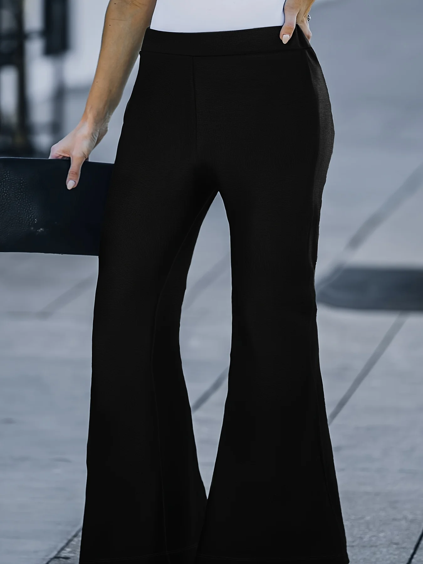 New autumn 2024 plus size women's British elegant and gentle street style hot pleated design flared pants.