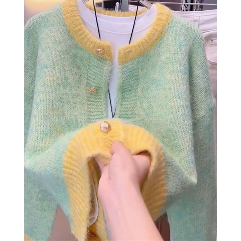 Korean Gentle Style Contrast Color Sweater Jacket for Women Autumn Winter Design Loose Round Neck Knitted Top Cardigan