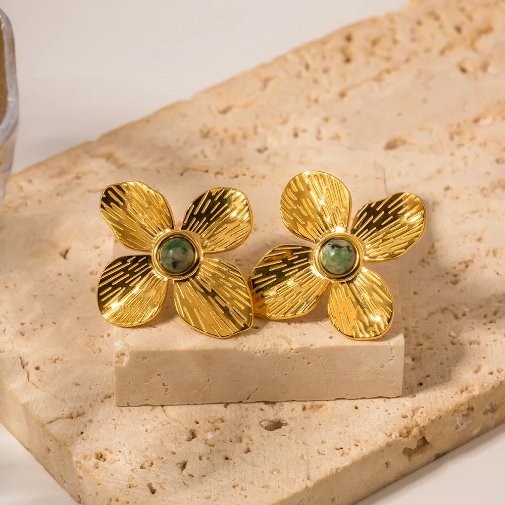 

Stainless Steel PVD 18K Gold Plated Tarnish Natural Green Stone Layered Flower Earrings For Woman Jewelry Wholesale 2023 Trendy