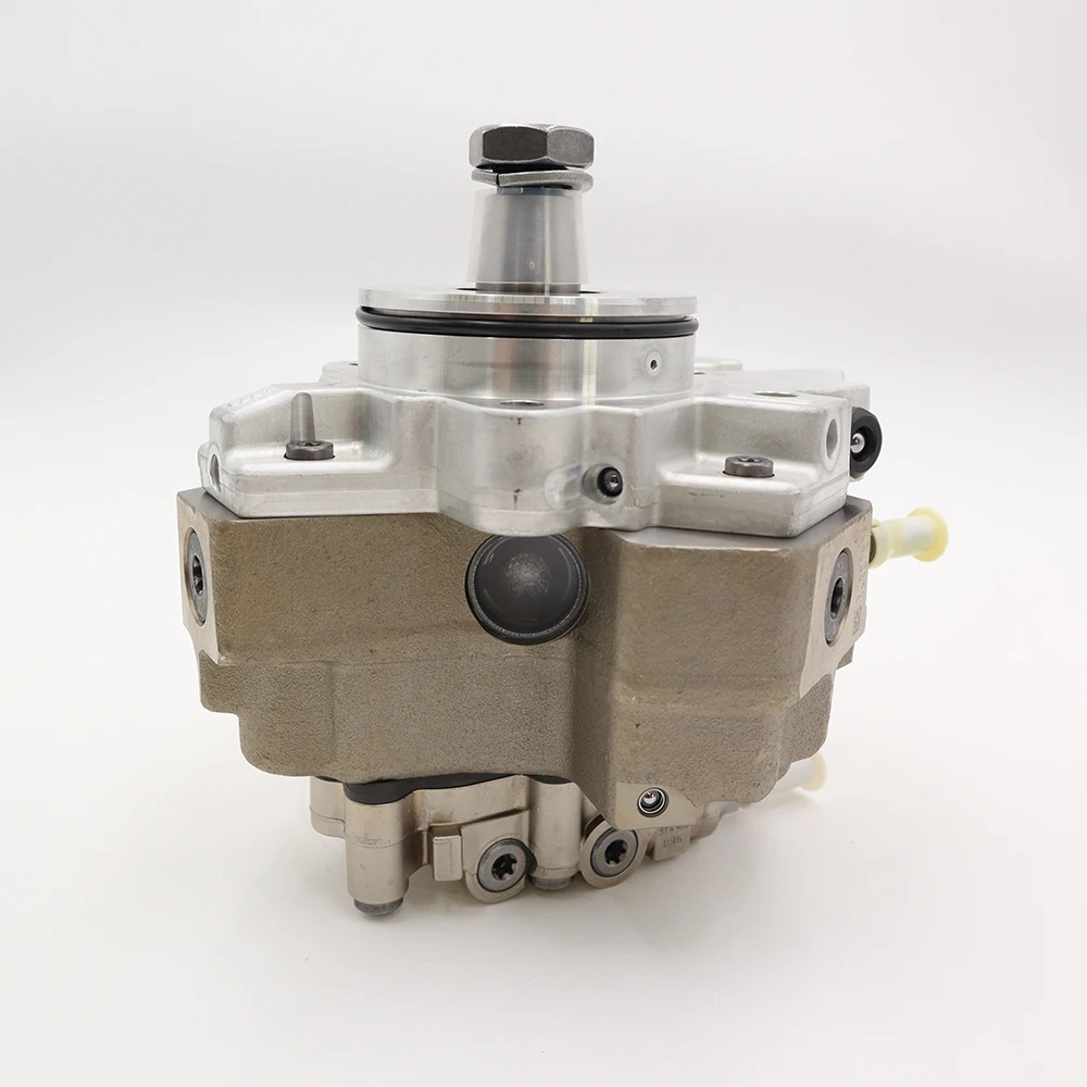 

Hot Sale Pump 6754721020 6D107 Engine Spare Parts Fuel Pump 6754-72-1020