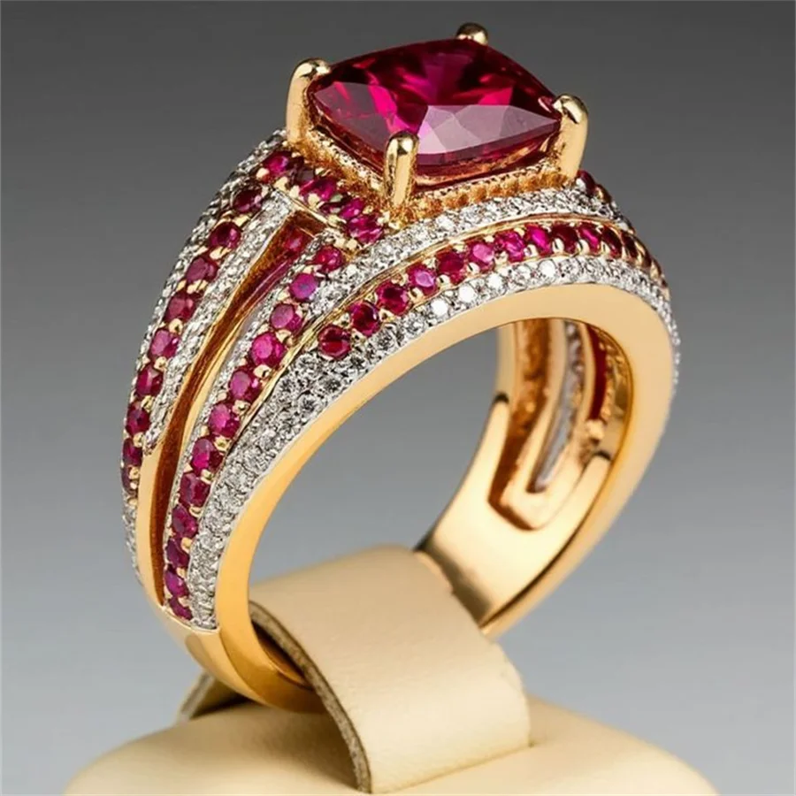 Luxuriöser Eingelegter Weißer Magenta CZ Damenring Trendiger Goldfarbener Geometrischer Alltags- und Partyschmuck Jubiläumsgeschenk