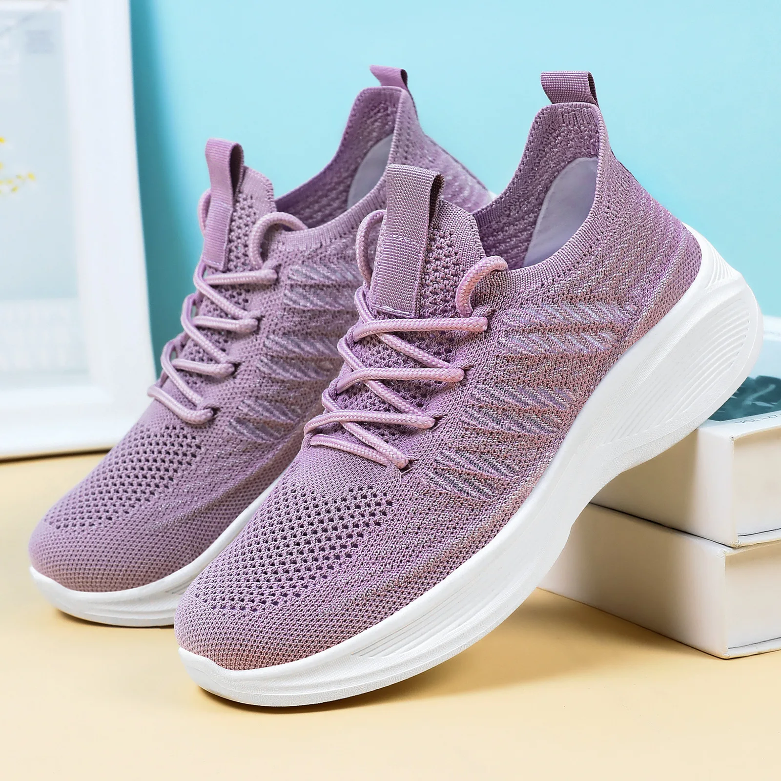

Shoes women's flying woven shoes s**t sole light casual shoes mother shoes breathable sports single shoes women's shoes