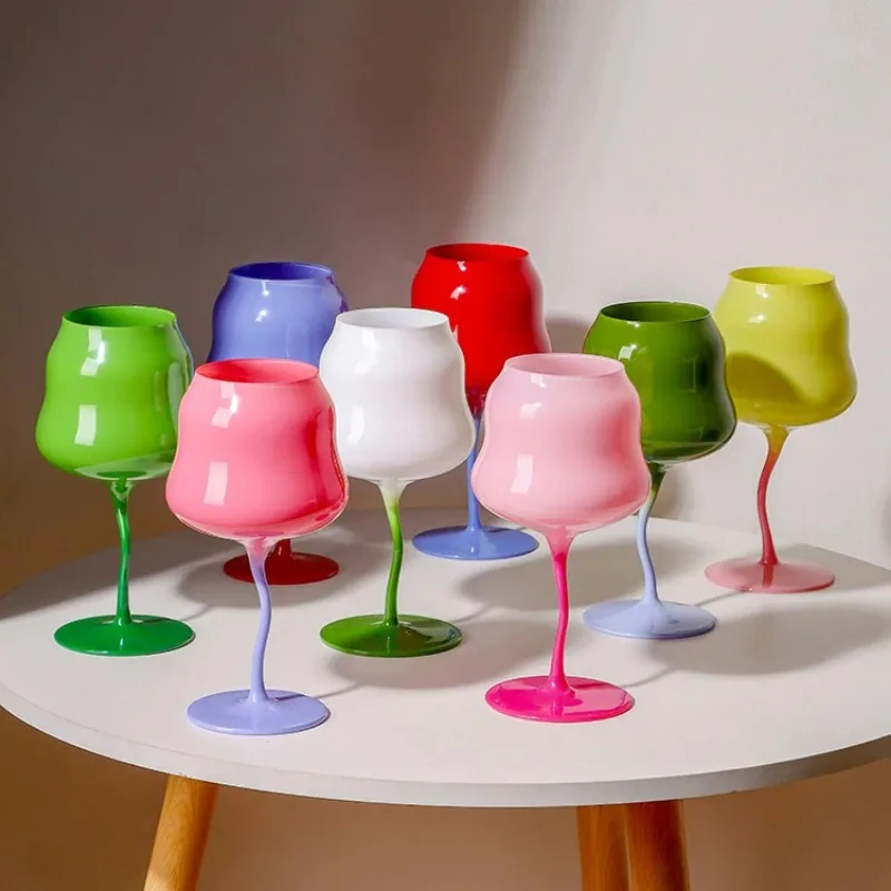 

Hand Blown Creative Macaron Colored Twisted Cup Glassware Goblet Wine Glasses Goblet Red Wine Glass Cups for Home Party Use