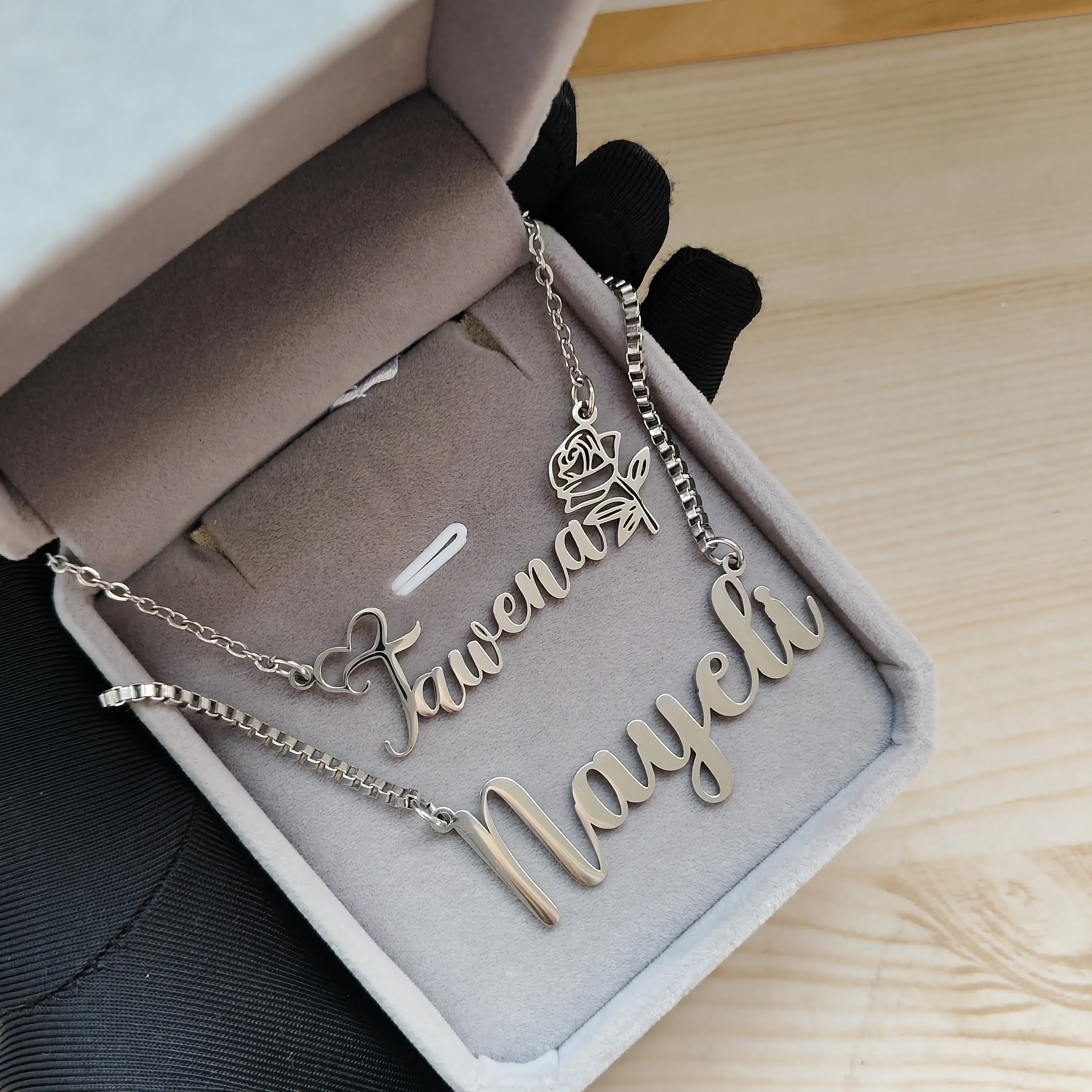 DHQH 2025 vente en gros nom personnalisé collier en argent lettre personnalisée collier en argent cadeau d'anniversaire fabricant ventes directes