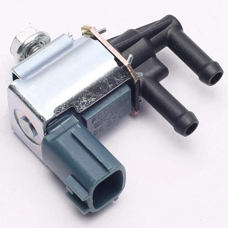 Car Carbon Tank Solenoid Valve Vacuum Solenoid Valve for Nissan Infiniti 14930-Z50001 1149309E010 FDCC100