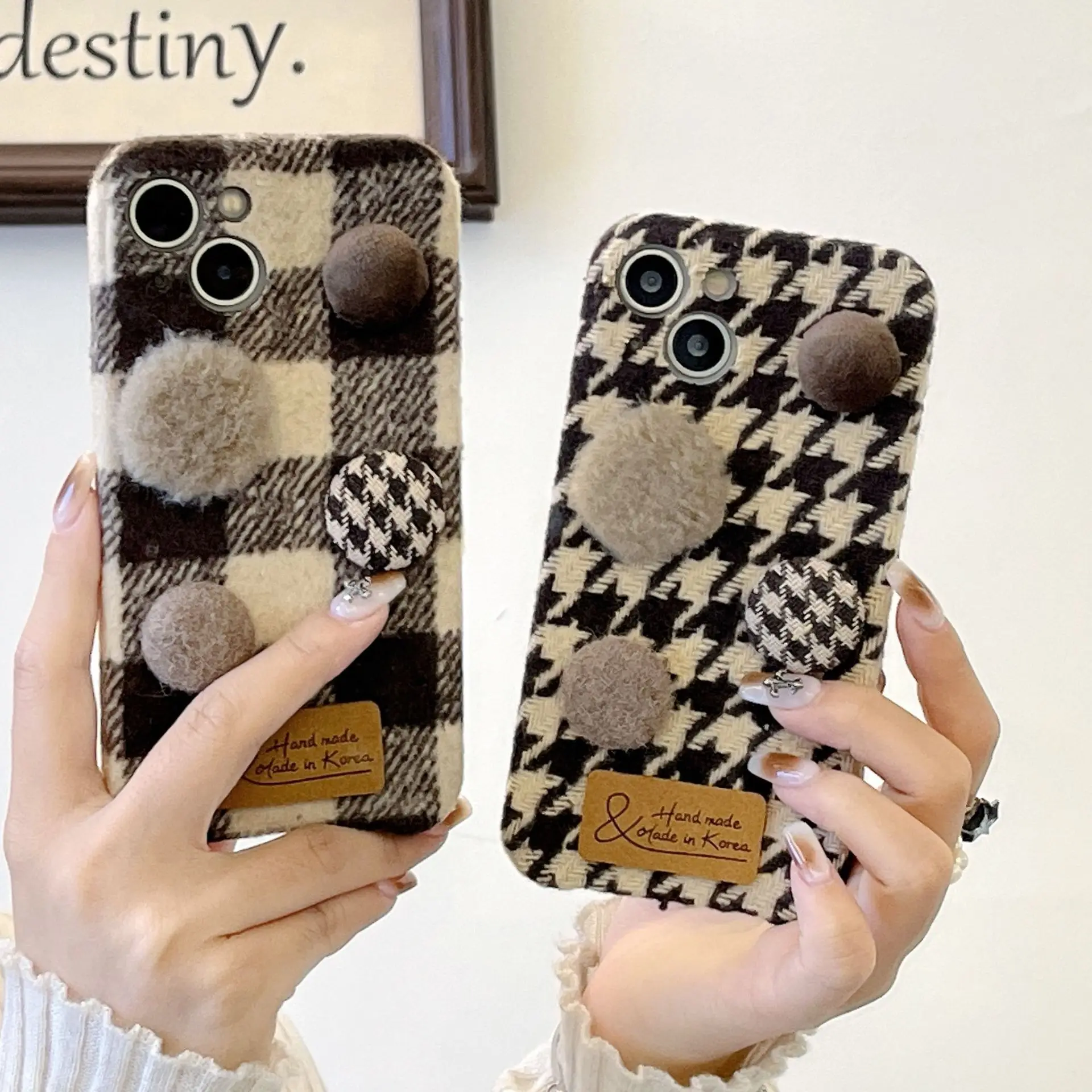 Winter Plush Phone Case Suitable for IPhone 13 Pro Max 14 Pro 12 11 Nano Anti Vibration IPhone 15 Pro Warmth Grid Element Cover