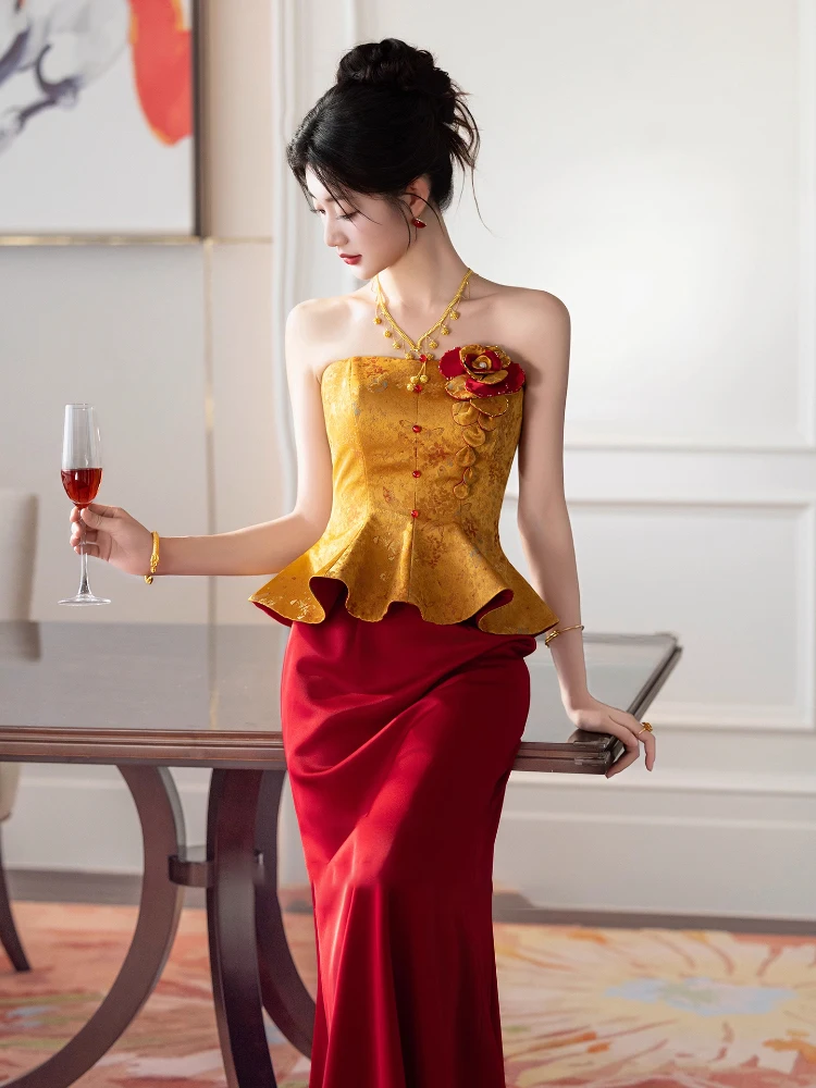 

Золотой утренний халат в новом китайском стиле, элегантное свадебное платье с силуэтом «рыбий хвост» для невесты, для торжественного возвращения домой и праздничных мероприятий.