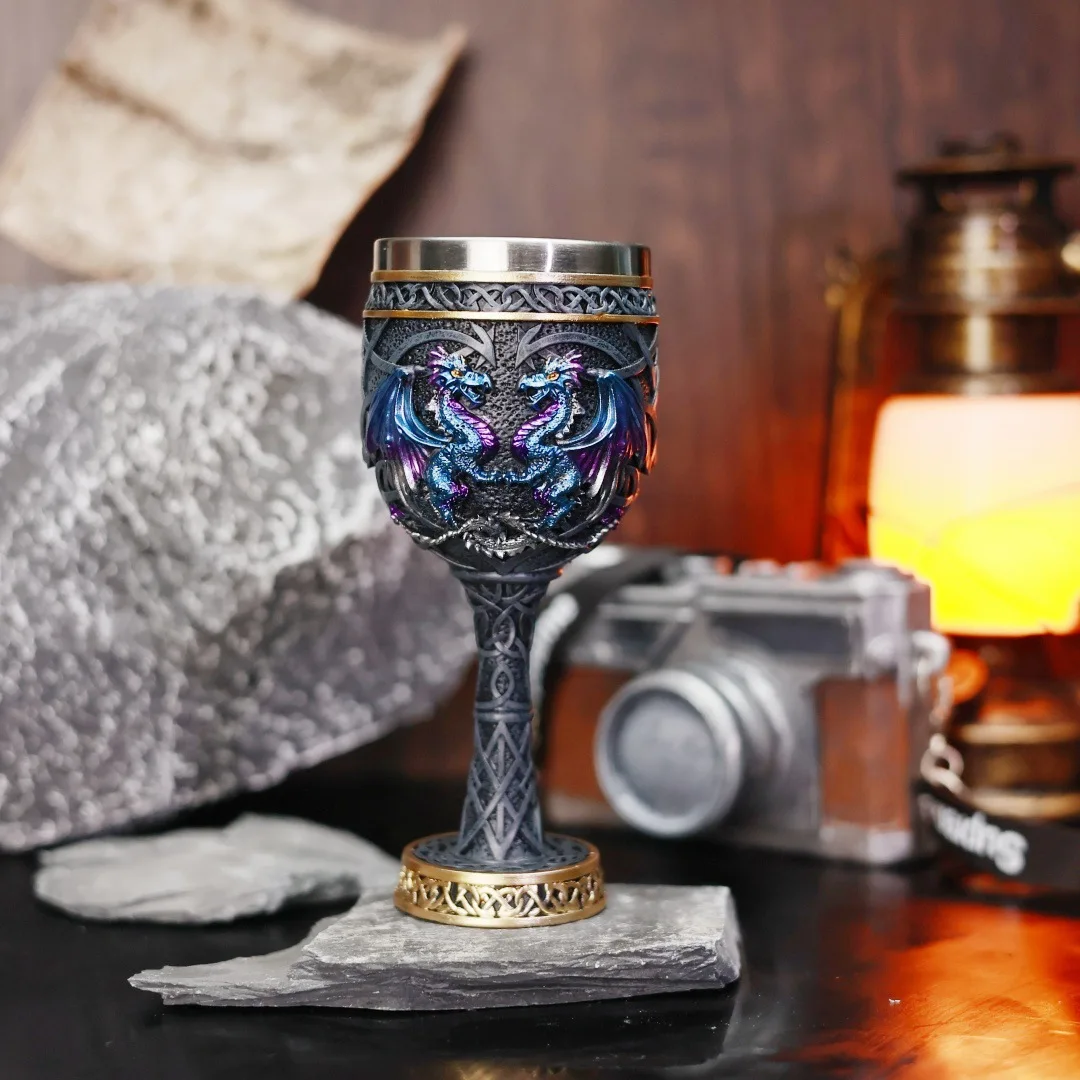 bicchiere-da-cocktail-in-resina-e-acciaio-inossidabile-con-totem-drago-retro-western-design-personalizzato-di-alto-valore-estetico-tridimensionale