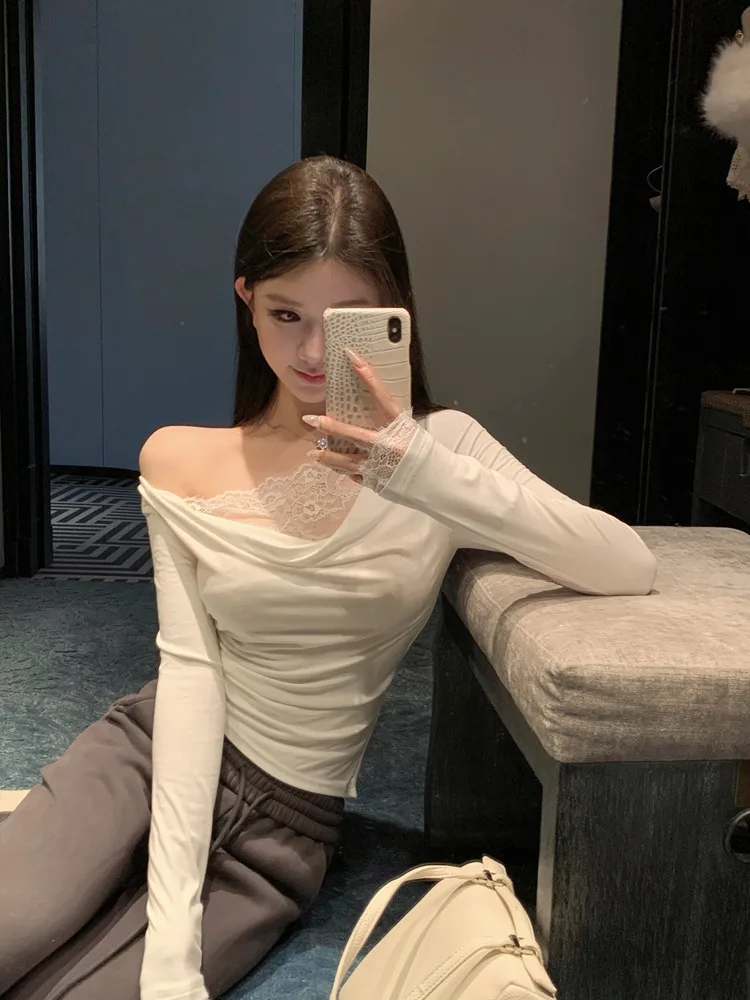الربط الدانتيل قطعتين سوينغ الرقبة تي شيرت للنساء الخريف سليم صالح ضيق المناسب قاعدة قميص بأكمام طويلة