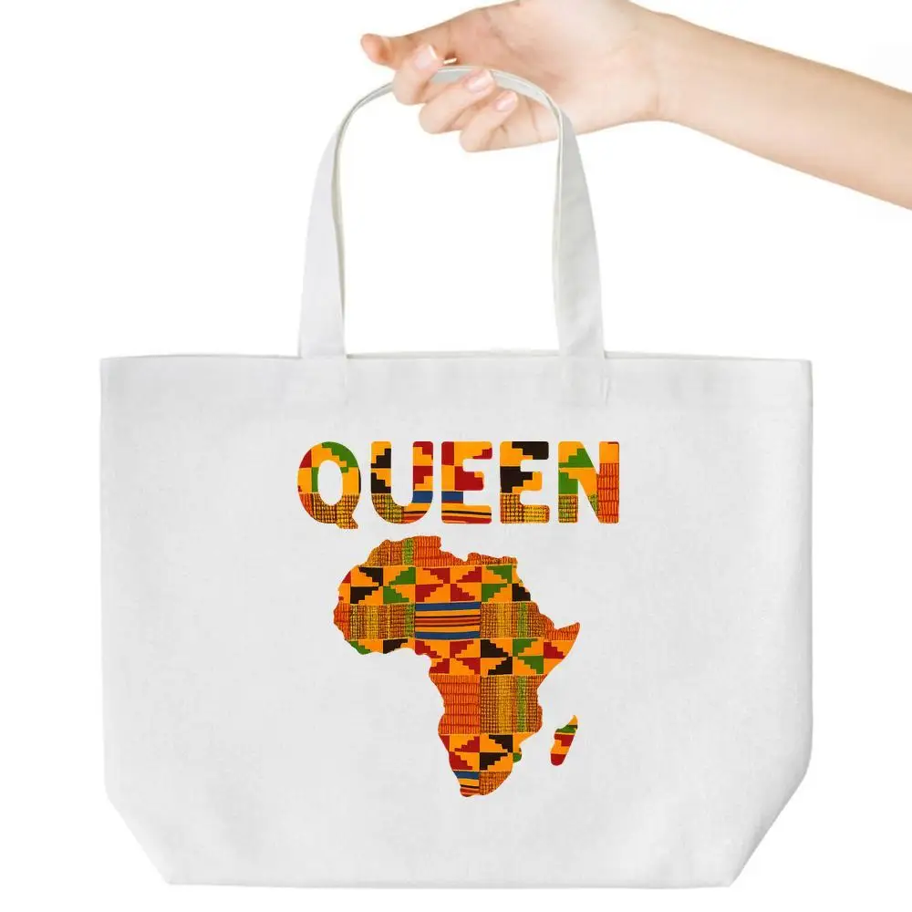 

Большая сумка африканской королевы. Смелый тканевый дизайн Kente для продуктов, работы и школы. Яркий эффект.