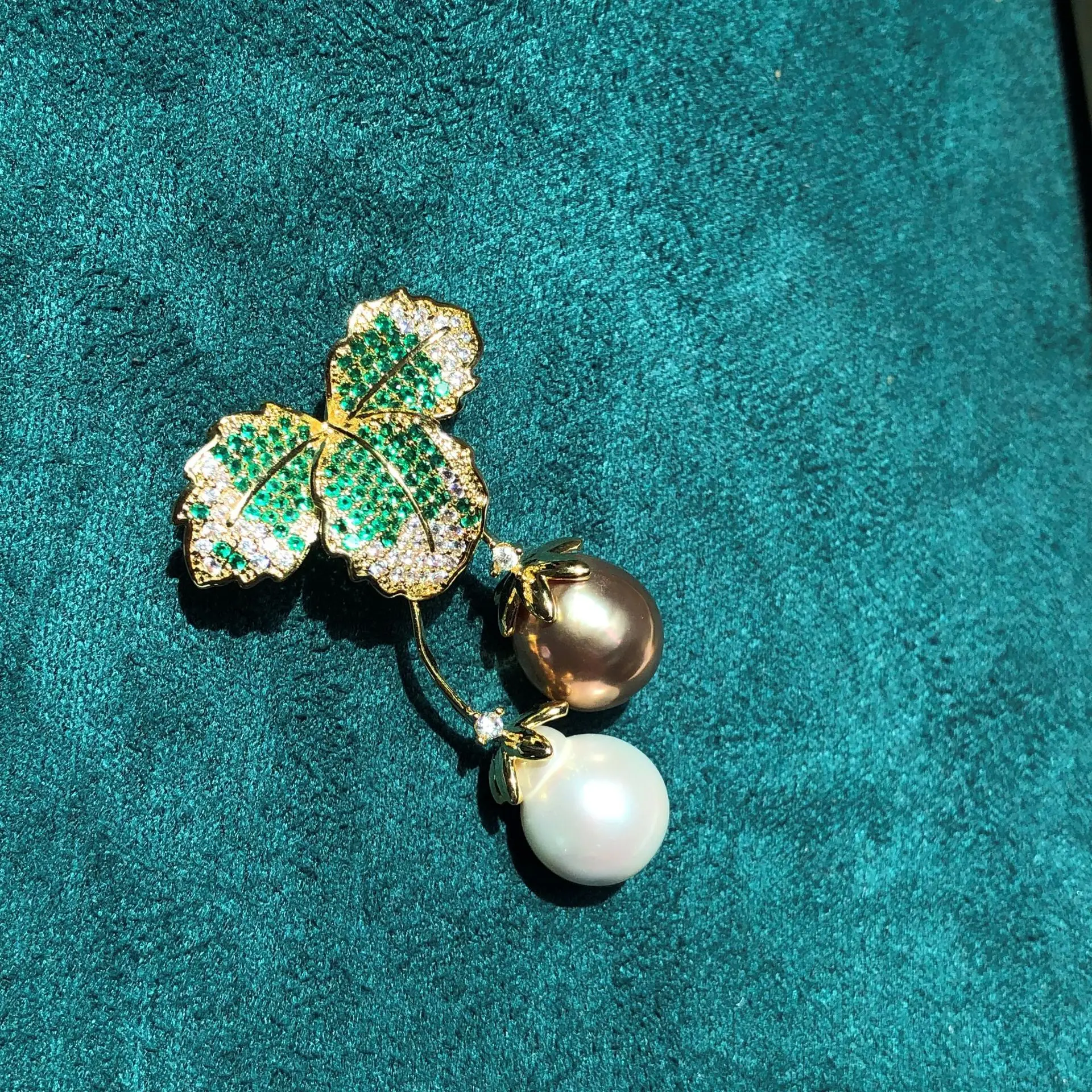 بروش إديسون على شكل فراشة، بروش عصري راقي مرصع باللؤلؤ إديسون، ملابس نسائية فاخرة خفيفة #2