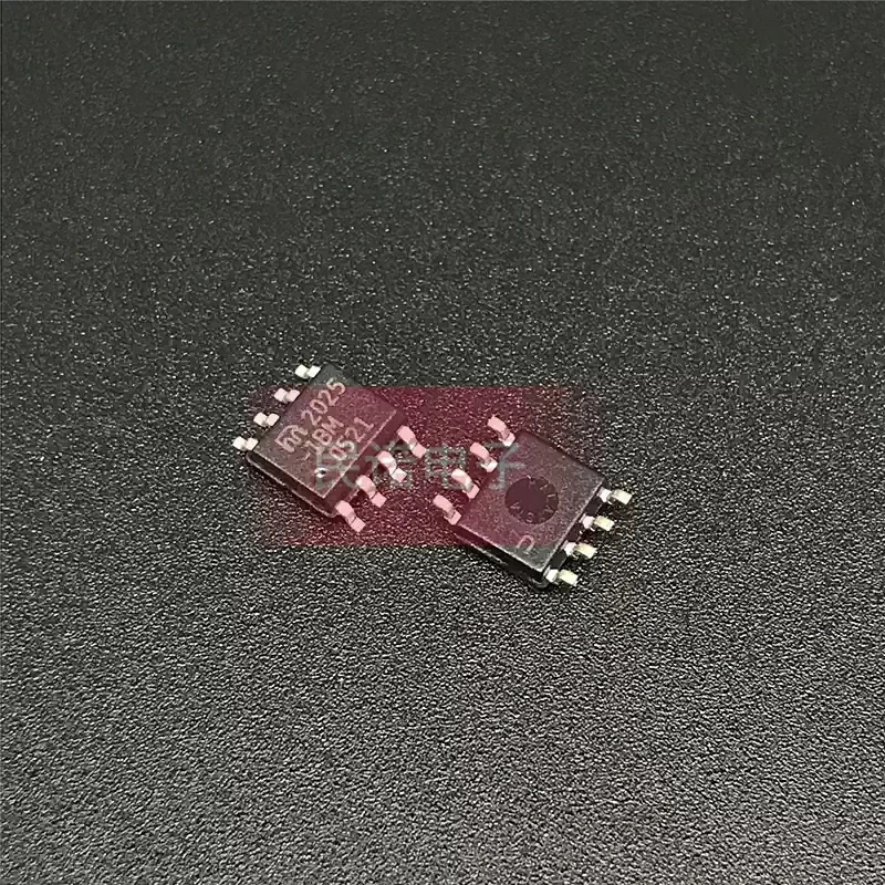New MIC2025-1YM MIC2025-1BM MIC2025 SOP-8 Power Distribution Switching Chip SMT